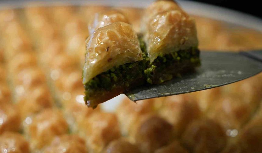 Geleneksel ev baklavası tarifi