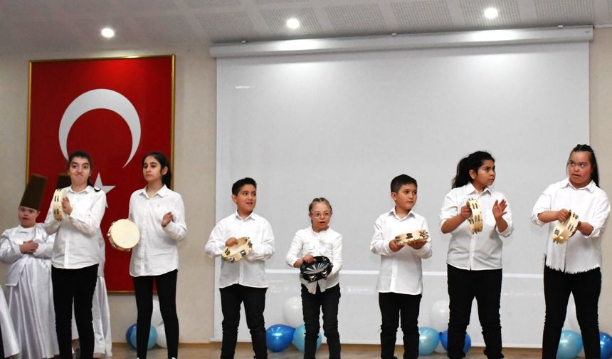 Özel eğitimli öğrencilerin anlamlı etkinliği beğenildi