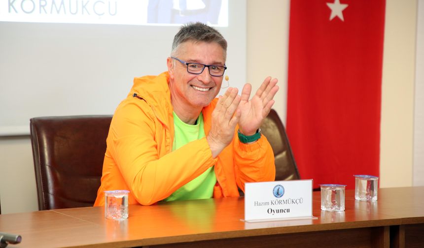 Oyuncu Körmükçü, SBF öğrencileriyle buluştu