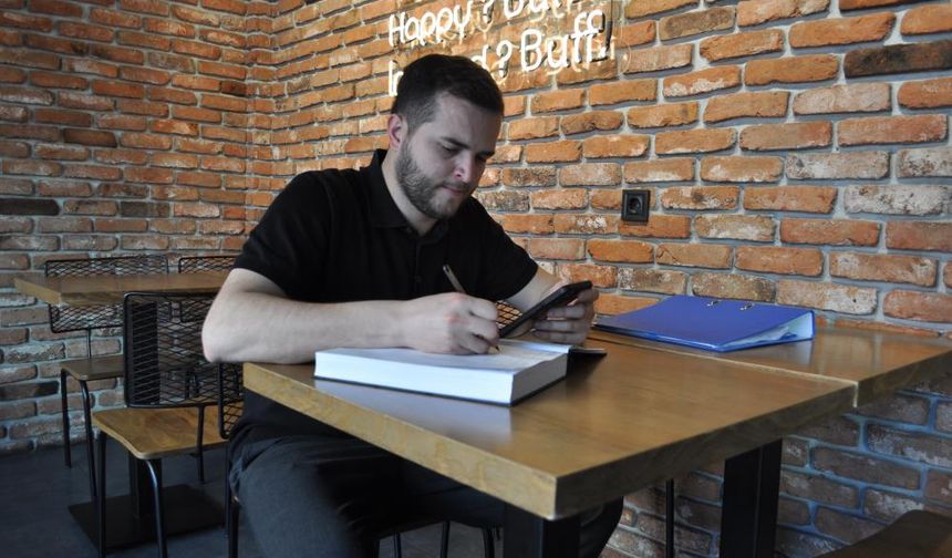 Hamburgerci Mehmet, 10 Milyonluk Borcu Anlatıyor