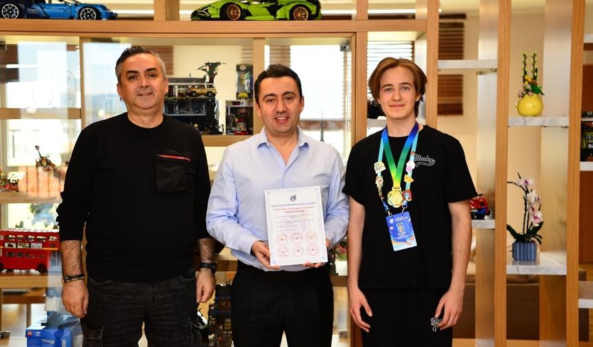 Bursa'dan Pekin'e uzanan bilim yolculuğu