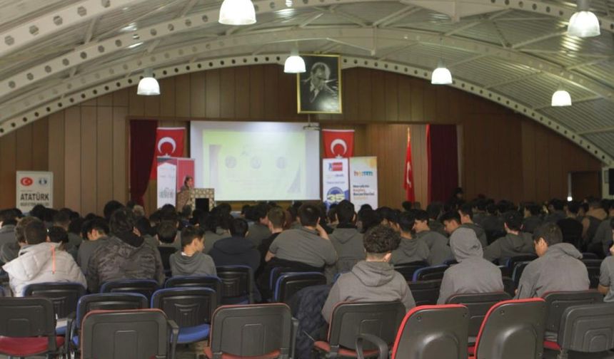 GENÇ AR-GE etkinliğinde öğrenciler, girişimcilik ve yenilikle buluştu
