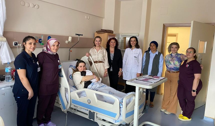 ESOGÜ Hastanesi’nde anneler günü kutlandı