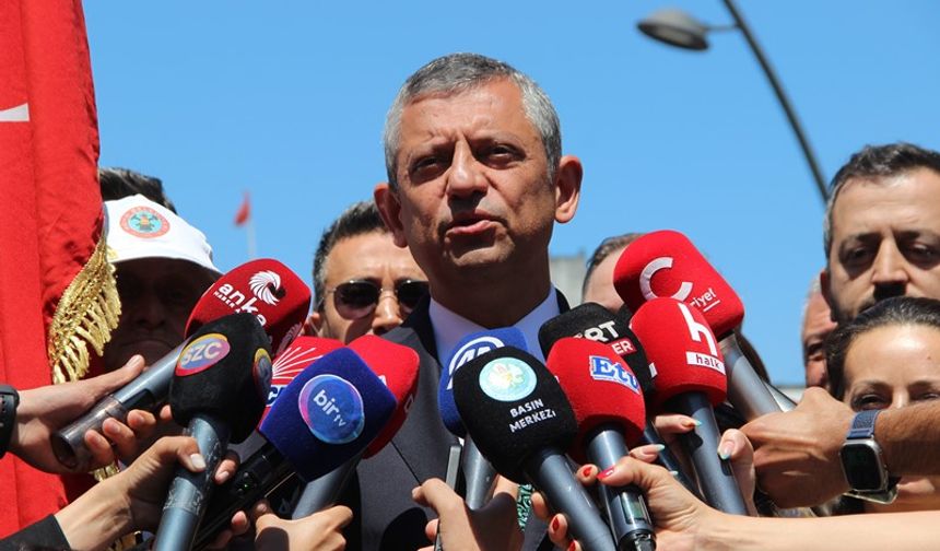 CHP Genel Başkanı Özel, Soma'daki anma programına katıldı