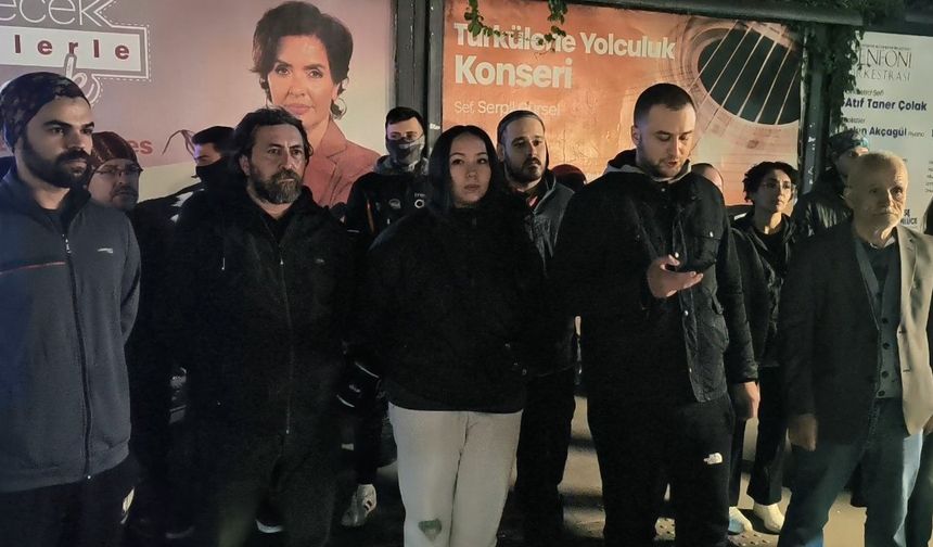 Kurye 5 yerinden bıçaklandı