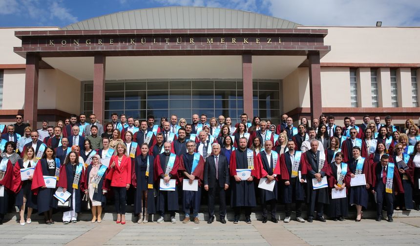 ESOGÜ'den akademisyenlere teşekkür