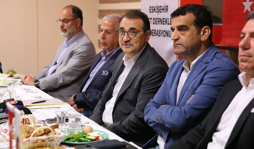 Fatih Dönmez'den, Eskişehir Dost Dernekleri Federasyonu'na ziyaret