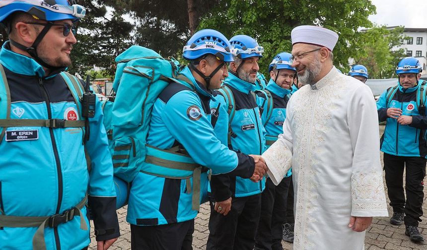"Kur'an-ı Kerim, Rabbimizin en büyük mucizesi"