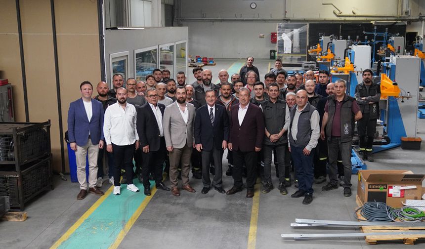 Başkan Ataç Fabrikaları Ziyaret Etti