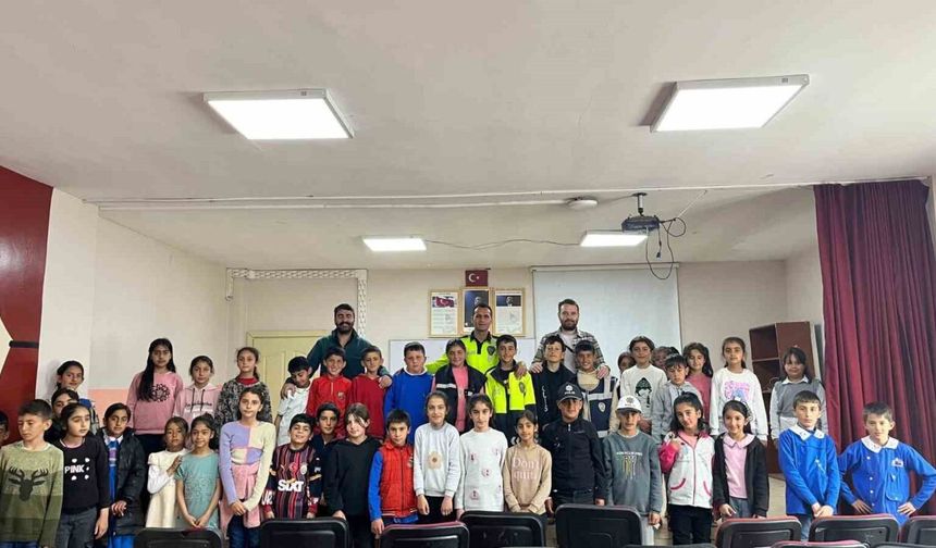 “Bir Kural, Bir Ömür” Farkındalık Etkinliği düzenlendi