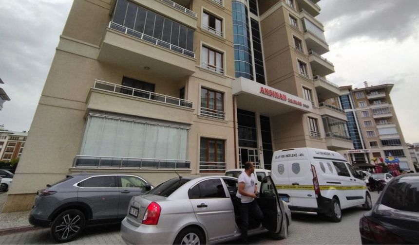 Eşi tarafından bıçaklanan kadın hayatını kaybetti