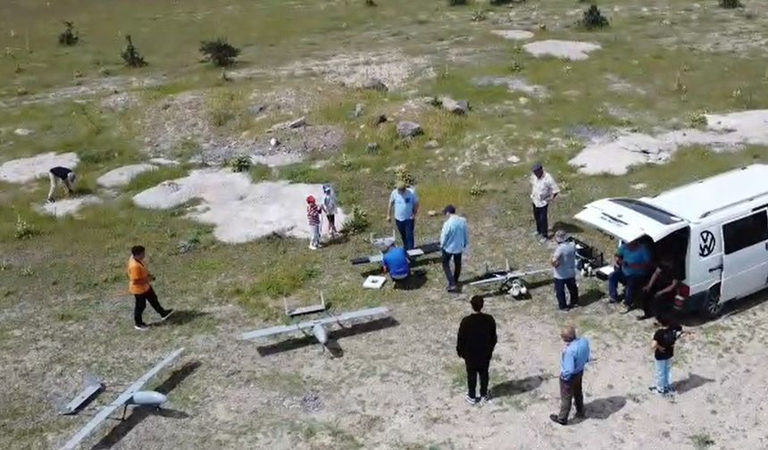 Lise öğrencilerinden yenilikçi İHA projesi