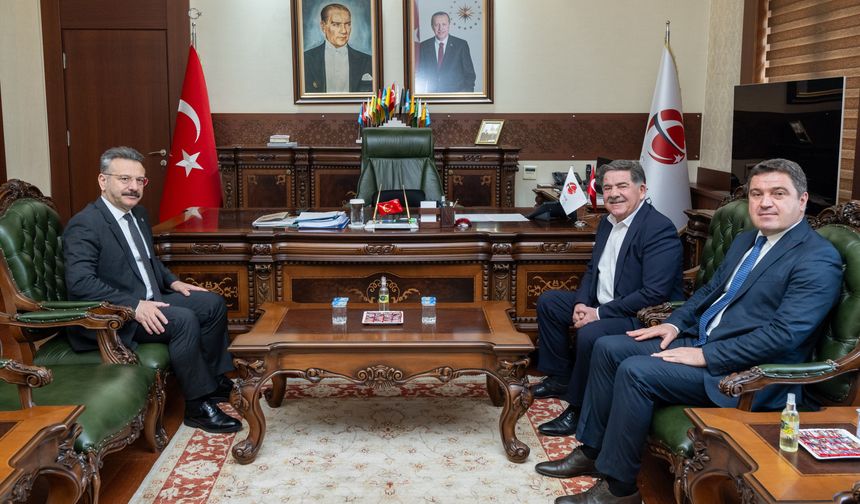 Vali Aksoy'un konukları