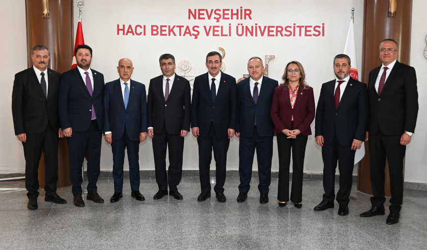 Cumhurbaşkanı Yardımcısı Cevdet Yılmaz’dan NEVÜ’ye Ziyaret