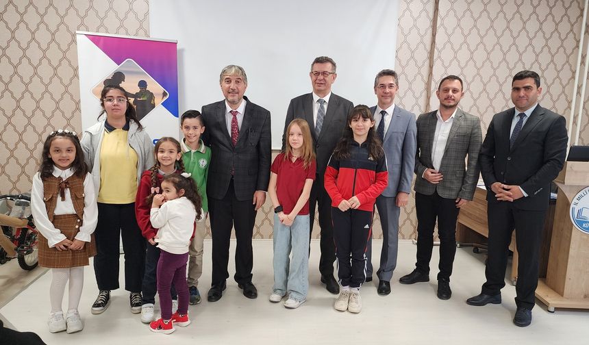 OEDAŞ’ın geleneksel şiir ve resim  yarışması Kütahya’da yapıldı