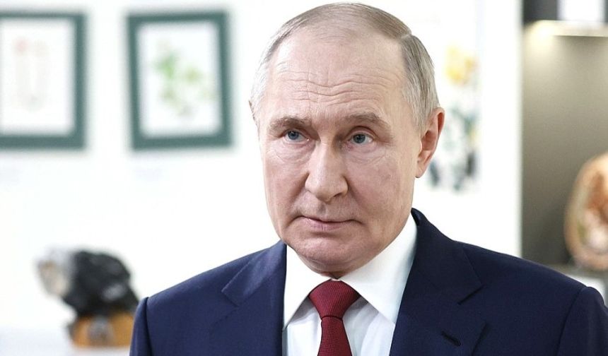 Trump ve Putin telefonda görüştü