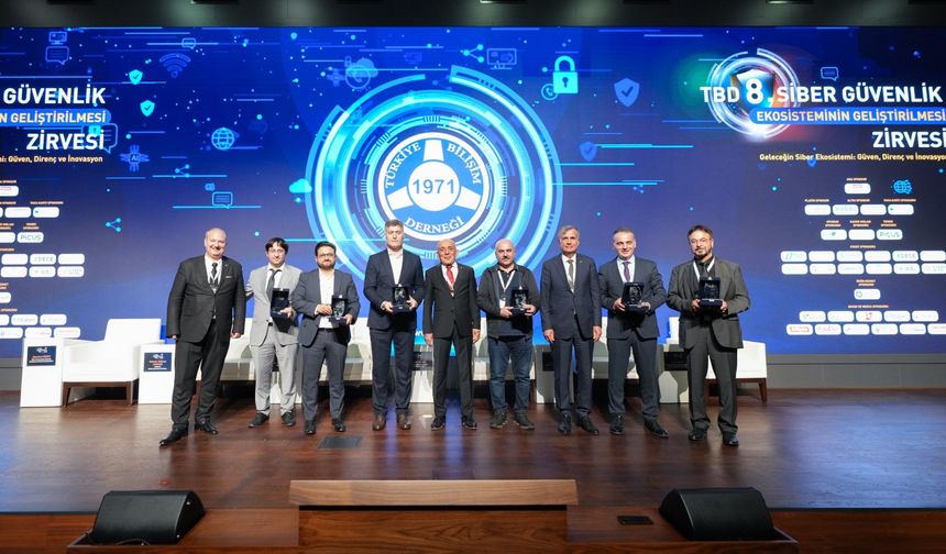 MEB’e ‘Siber Güvenlik Ekosistemine Katkı Veren Kamu Kurumu’ ödülü verildi