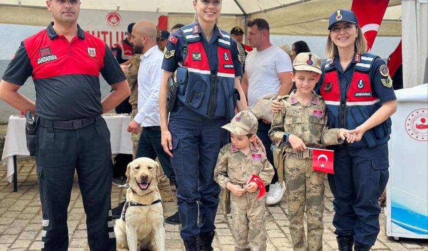 Acemi erlerin yemin töreninde ailelere jandarma ve KADES tanıtıldı