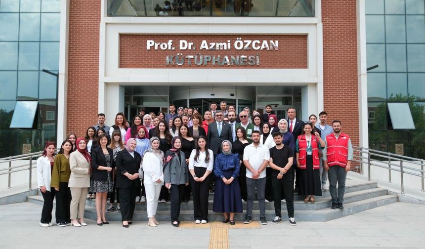 Sosyal Hizmet Öğrencilerinden Uygulamalı Proje Sunumu