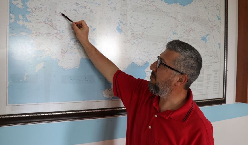 Simav'da 1,5 ayda  bin 250 sarsıntı