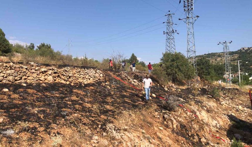 Bozkır’da otluk alanda çıkan yangın korkuttu