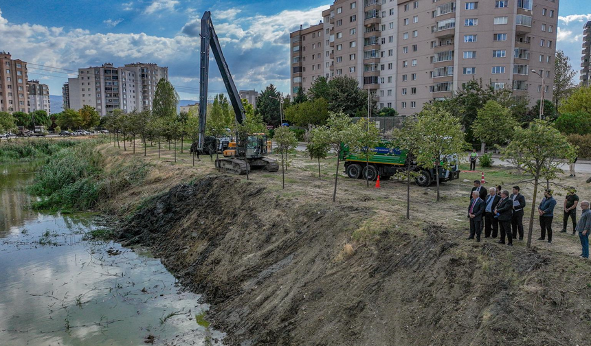 Sel riskine karşı derelerde temizlik seferberliği