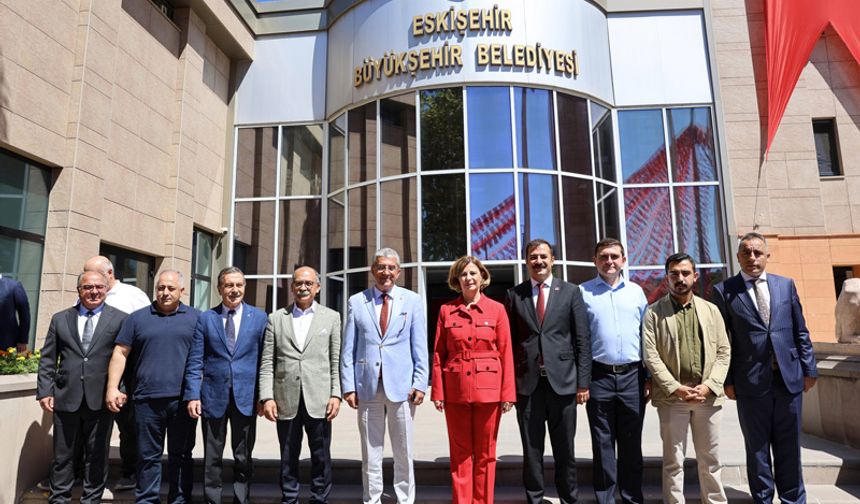 Gökhan Günaydın'dan Başkan Ünlüce'ye ziyaret
