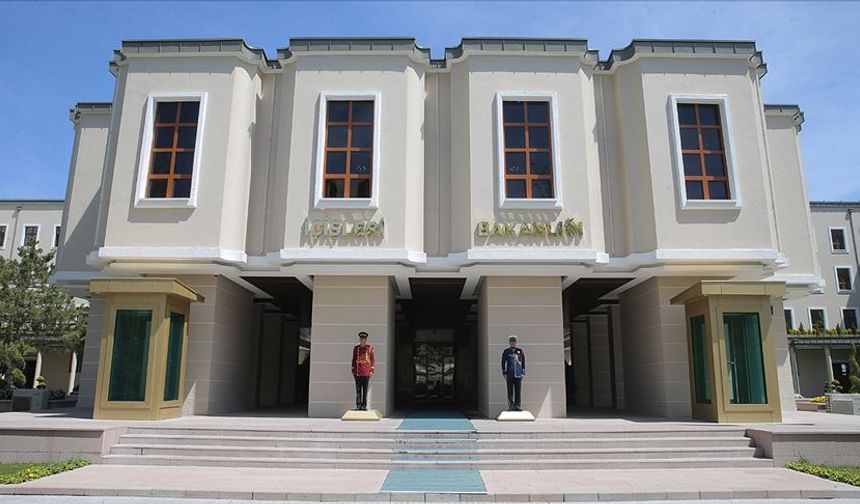 İçişleri Bakanlığı Başkan Mutlu'yu görevinden uzaklaştırdı