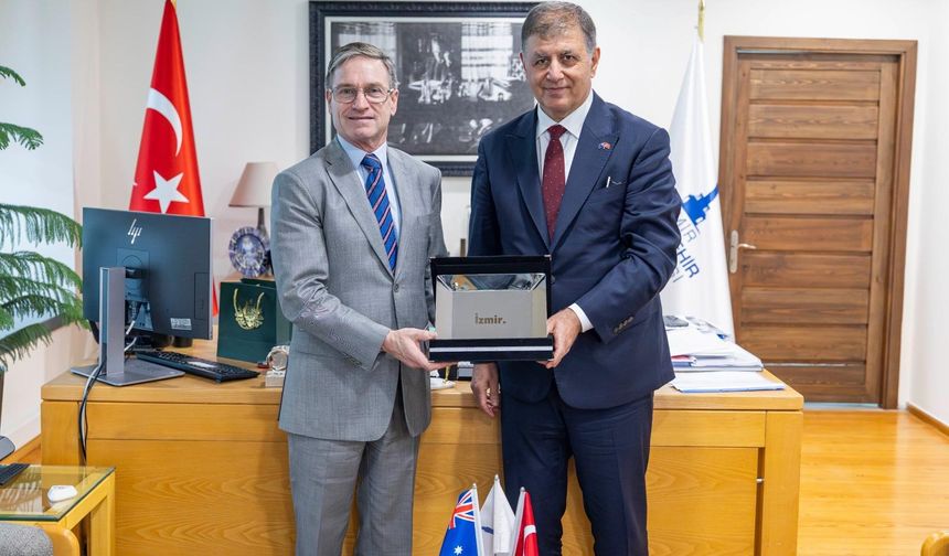 Avustralya Başkonsolosu’ndan Başkan Tugay’a ziyaret