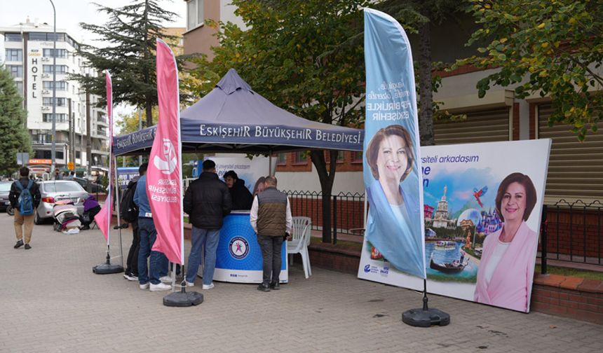 Büyükşehir üniversiteli gençlerin yanında