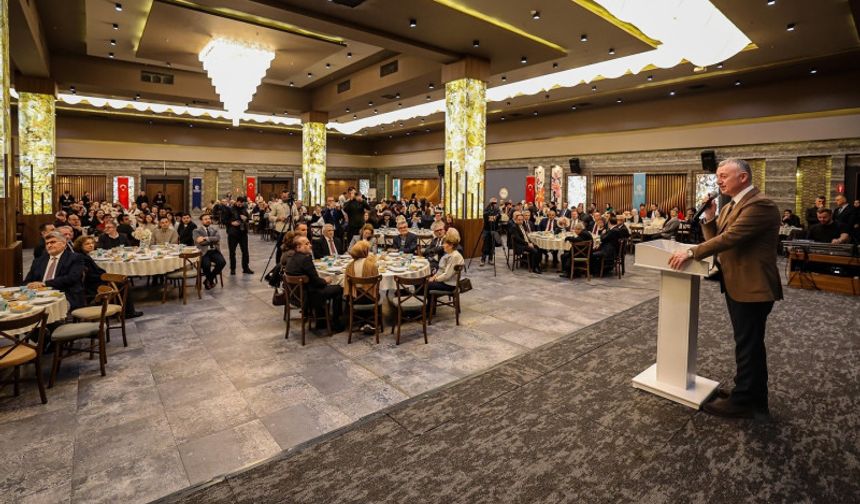 Başkan Büyükakın: “Ülkemizin geleceğini inşa ediyorsunuz”