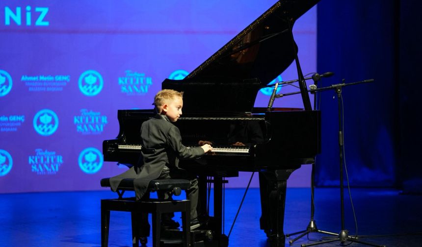 Büyükşehir’in Kültür-Sanat Etkinlikleri Devam Ediyor