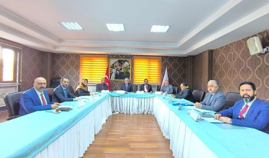 1001 Hatim için istişare toplantısı