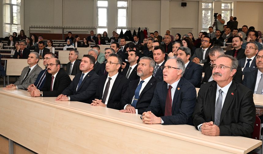 “DENETİMLİ SERBESTLİK 20. YILINDA” Eskişehir’de Hukuk Zirvesi!