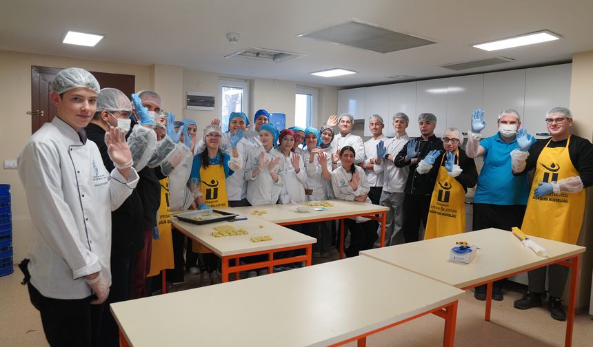 Özel Bireylerden Özel Kurabiyeler