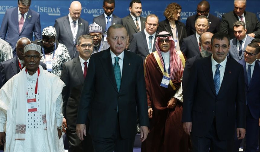 İslam ülkeleri Suriye'ye destek için özel program başlattı!