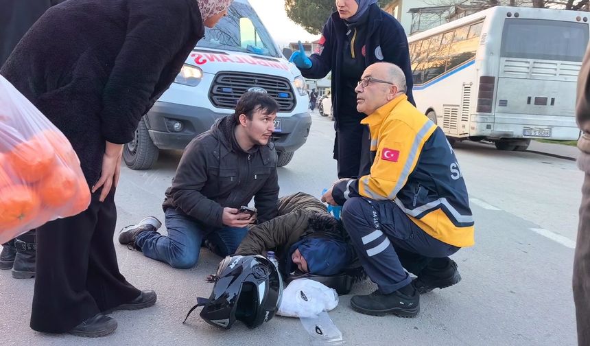 Yaralı sürücü annesini sakinleştirdi