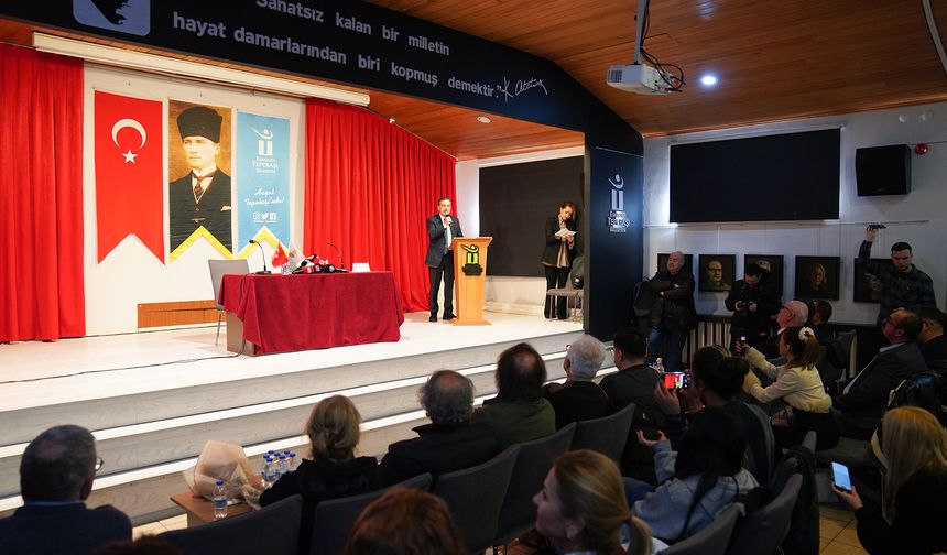 Tepebaşı–Cumhuriyet Sanat ve Kitap Şenliği başladı