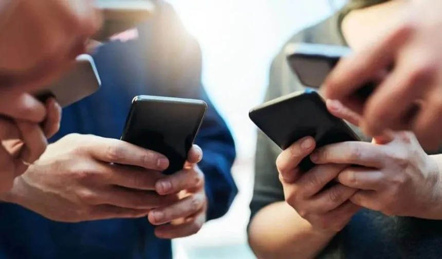 Eski Telefonu Güvenlik Kamerasına Dönüştürme: Profesyonel Kurulum