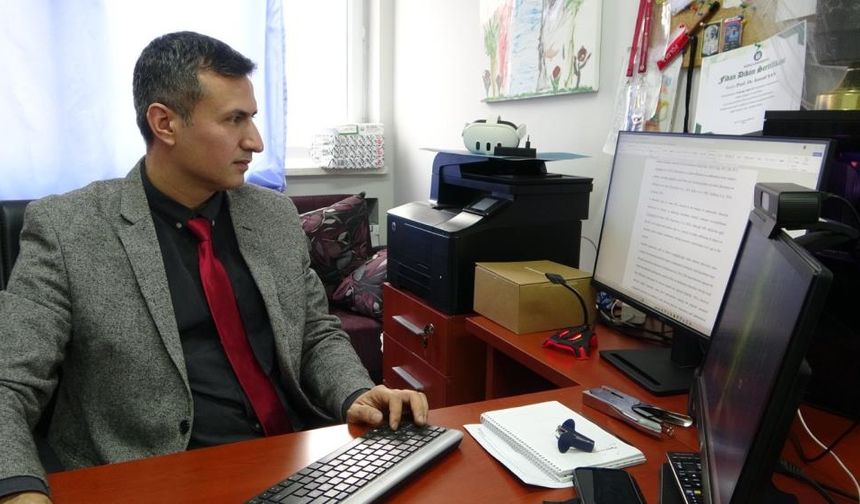 Uzmanından yapay zeka uyarısı: "Evcilleştirmezsek aileyi yıkar"