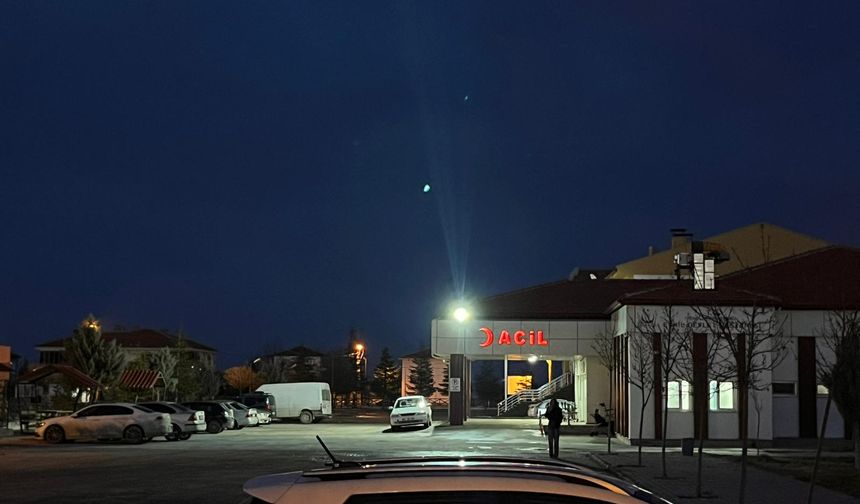 Eskil’de acı olay: Banyoda elektrik akımına kapılan genç hayatını kaybetti