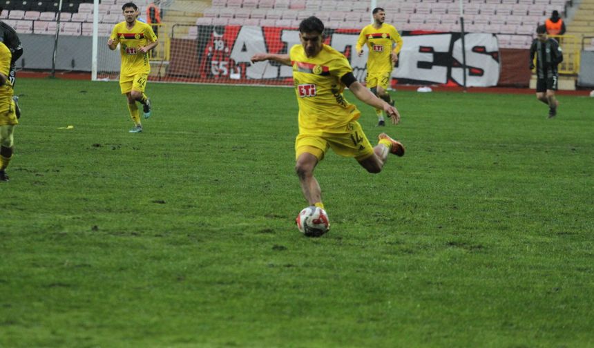 Akın Akman geri dönüyor