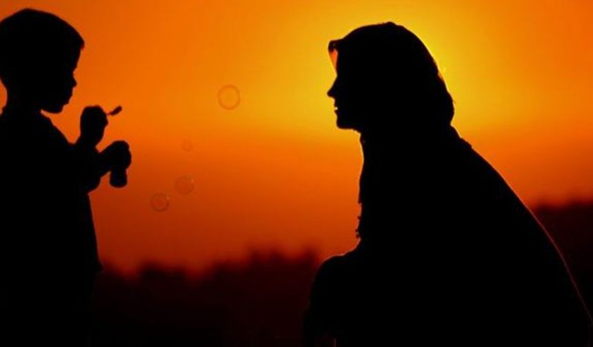 Annelerin Dinimizdeki Önemi: İslam’da Anne Hakkı, Merhamet ve Toplumsal Değerler