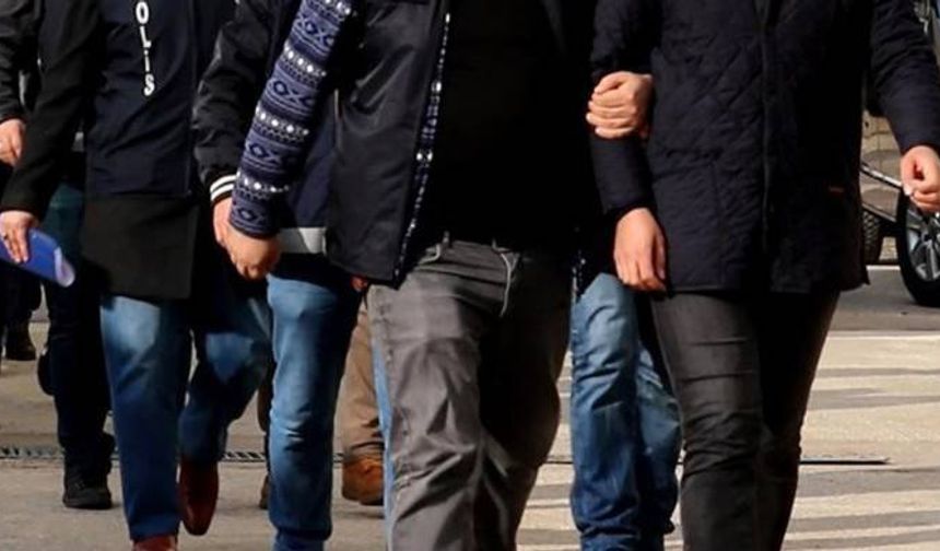 Diyarbakır'da Emniyet Önünde Patlama! Kaçan Saldırganlar İçin Dev Operasyon!