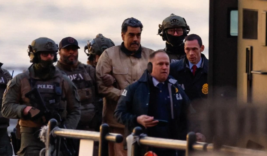 Maduro hakim karşısında: “Kendimi savaş esiri olarak görüyorum”