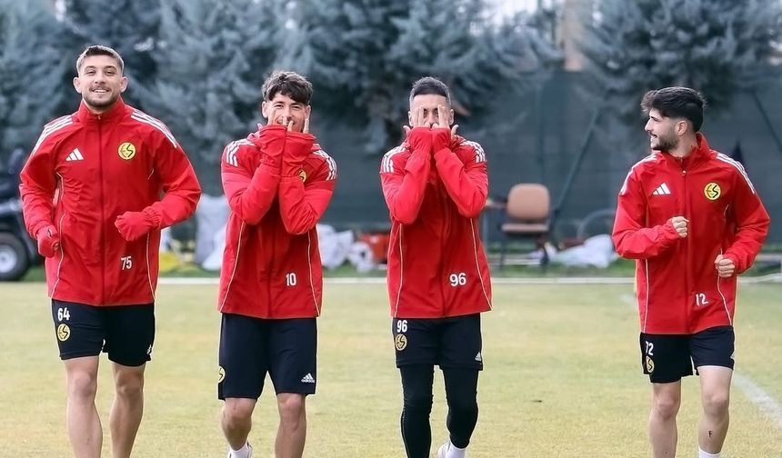 Eskişehirspor’da tempo yükseldi