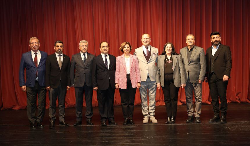 Zülfü Livaneli Eskişehirli sevenleriyle buluştu