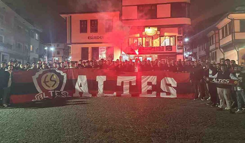 Altes Tribününde "Gönül Köprüsü": Eskişehir’de İhtiyaç Sahiplerine Ramazan Yardımı!