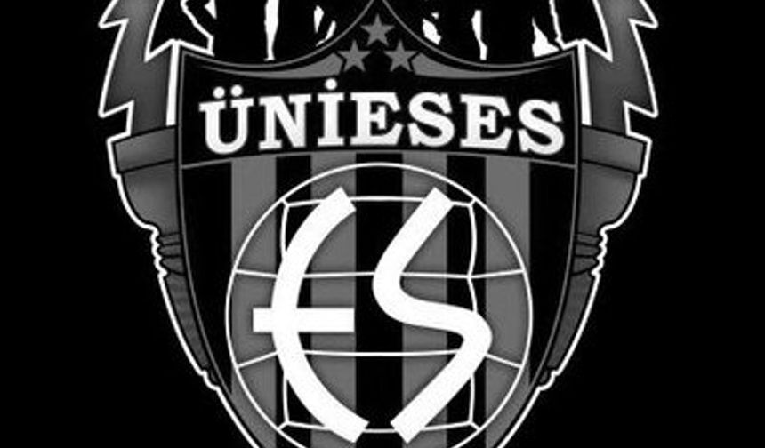 Eskişehirspor Tribünlerinde Yeni Dönem: ÜniESES Gitti, ÜniNefer Geldi!