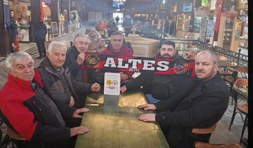 Altes’ten Efsanelere Vefa Ziyareti: Ender Konca ve İlhan Çolak ile Omuz Omuza!